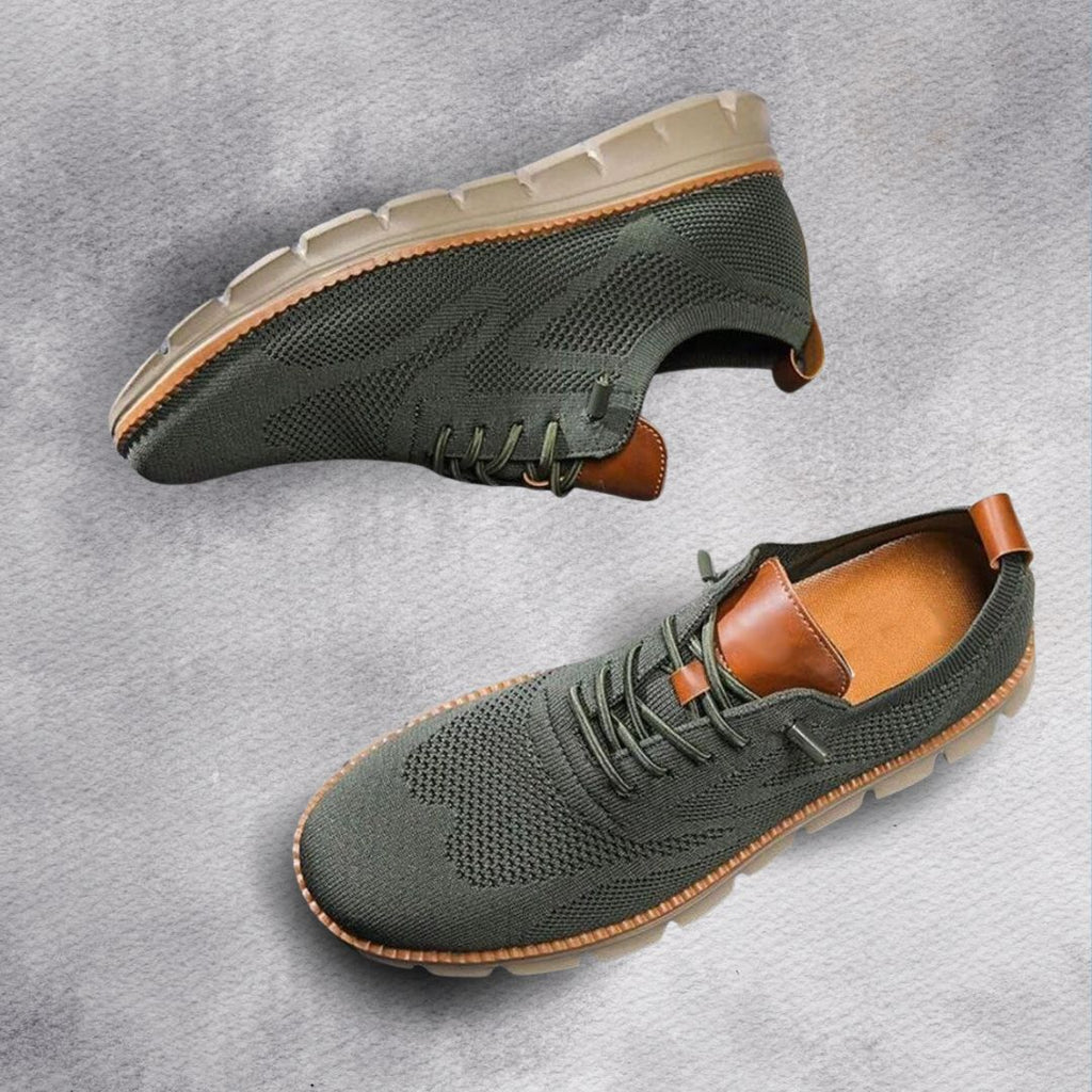 RENVO Henry Walking Sneaker
