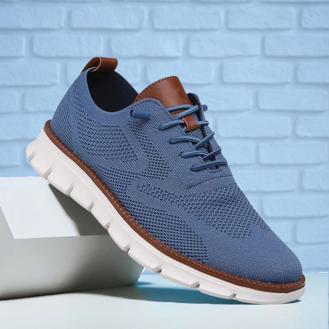RENVO Henry Walking Sneaker